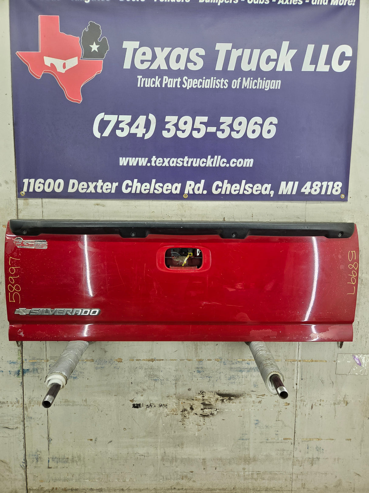 1999-2007 Chevrolet Silverado / GMC Sierra 1500 2500 3500 Tailgate