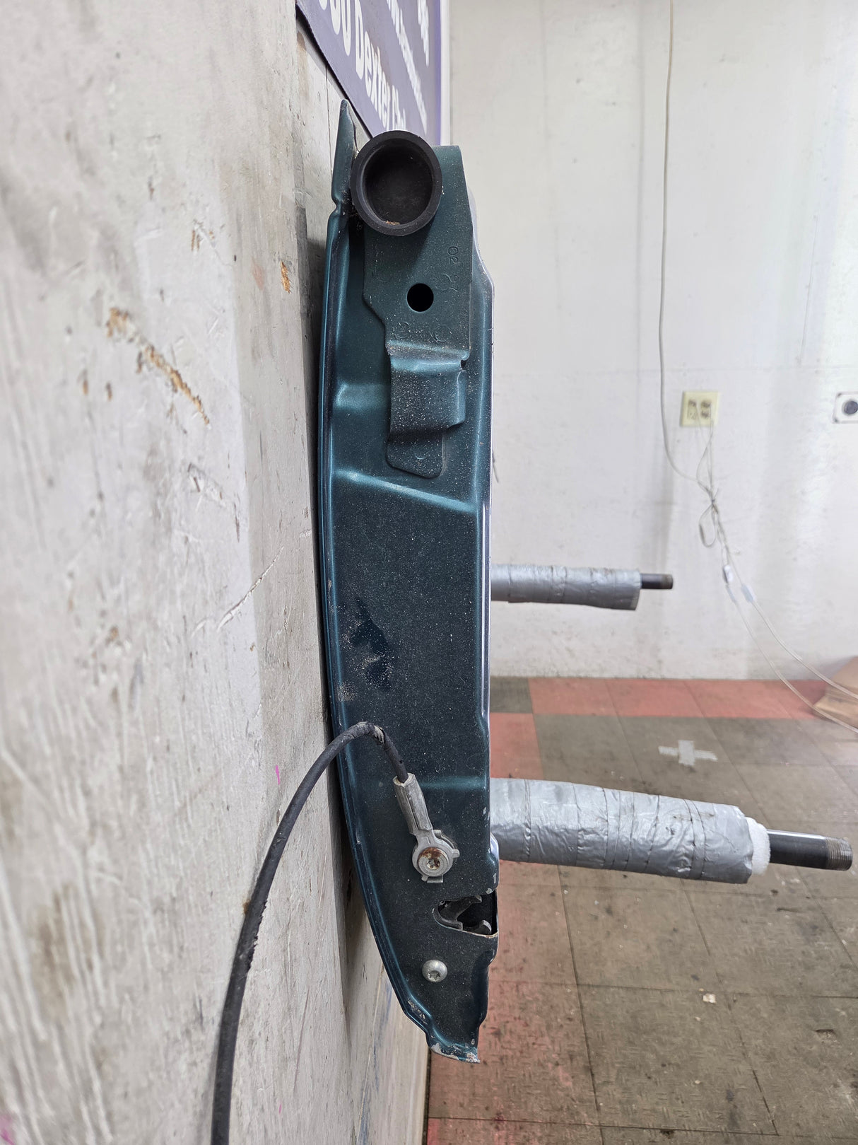 1997-2003 F150 / 1999-2007 Ford Super Duty Tailgate F250 F350 F450 F550