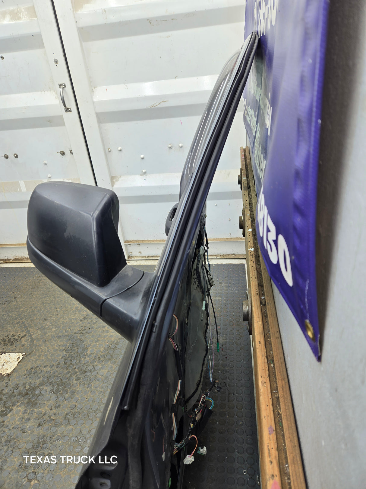 2007-2021 Toyota Tundra Passenger Side RH Front Door