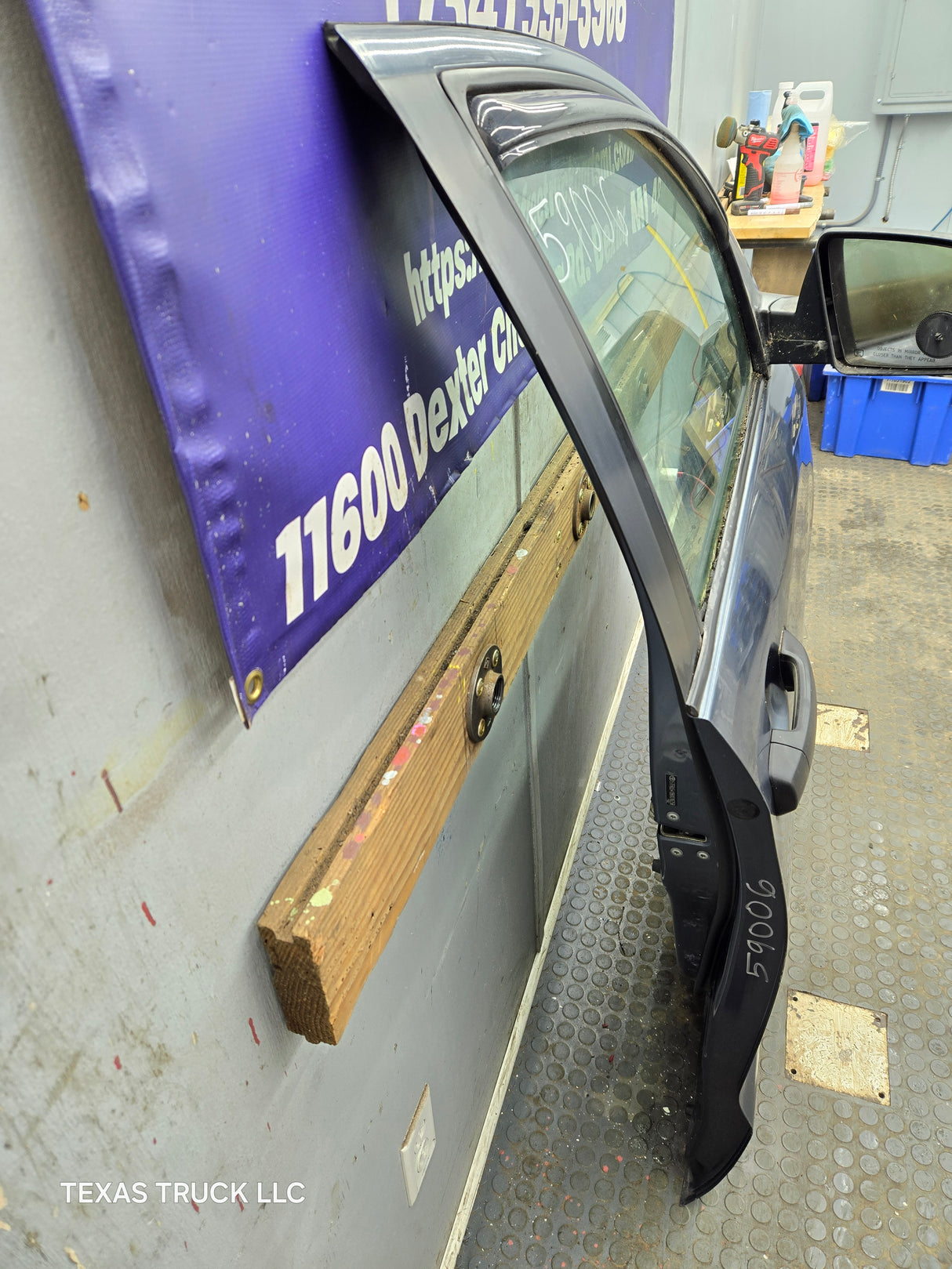 2007-2021 Toyota Tundra Passenger Side RH Front Door