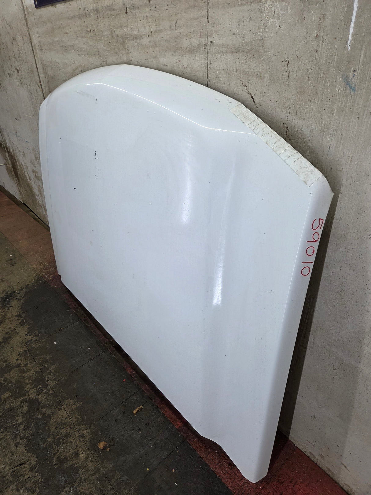 2003-2006 Chevrolet Silverado 2500 3500 Cateye HD Hood OEM