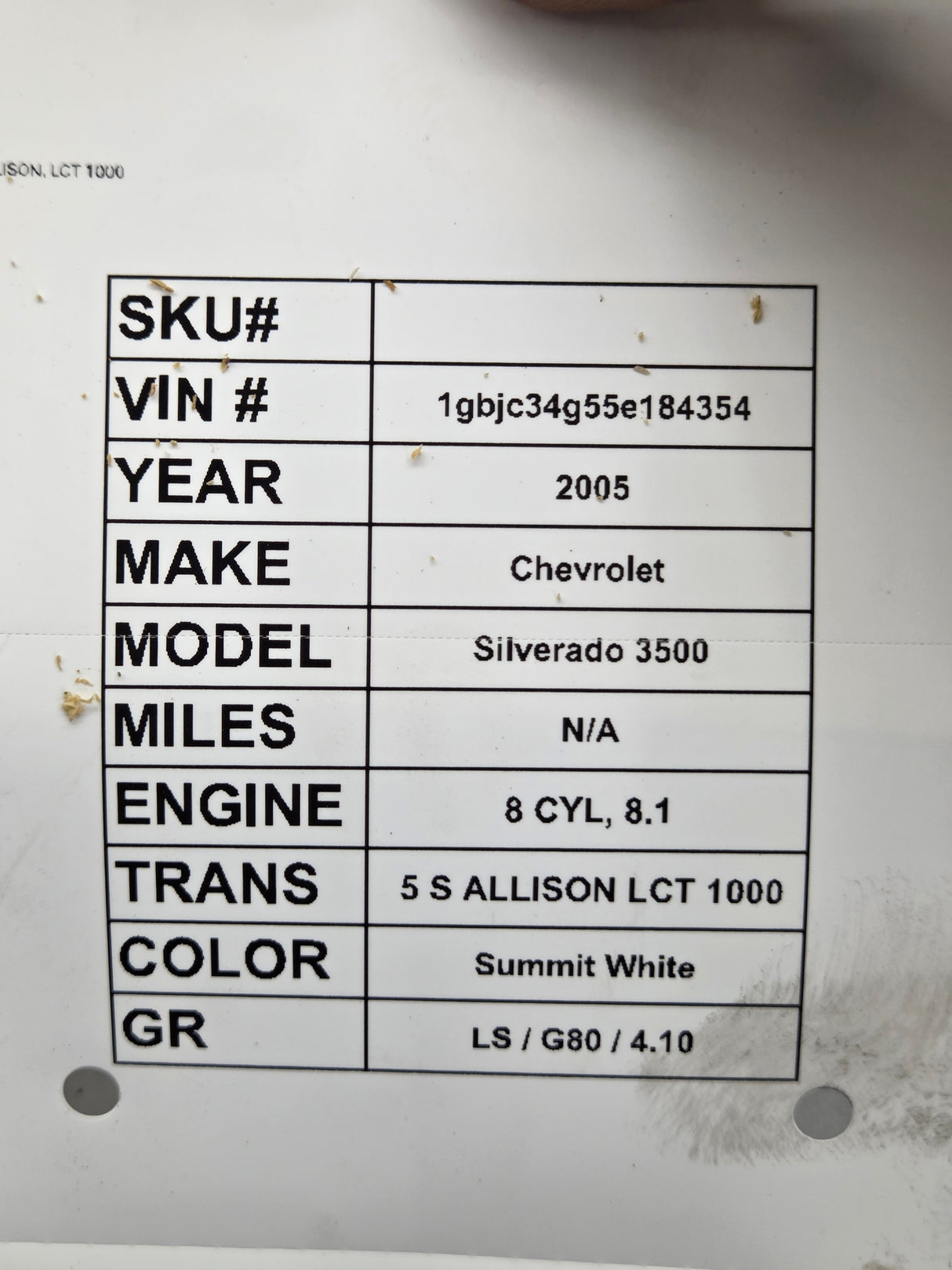 2003-2006 Chevrolet Silverado 2500 3500 Cateye HD Hood OEM