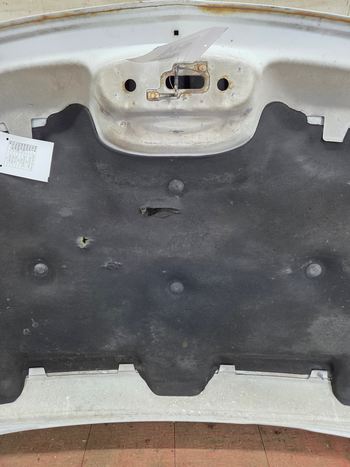 2003-2006 Chevrolet Silverado 2500 3500 Cateye HD Hood OEM