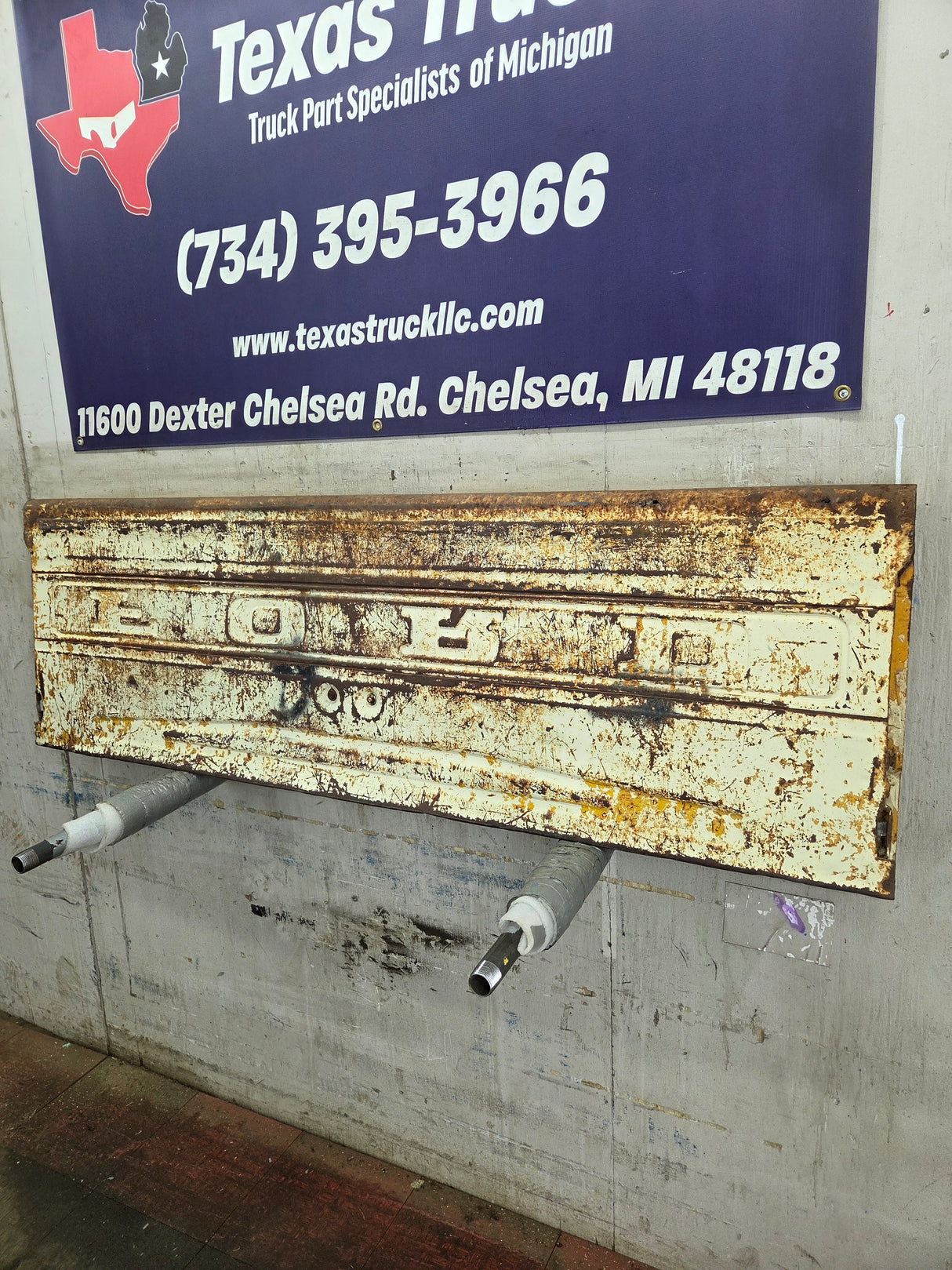 1973-1979 Ford F100 F150 F250 F350 Tailgate