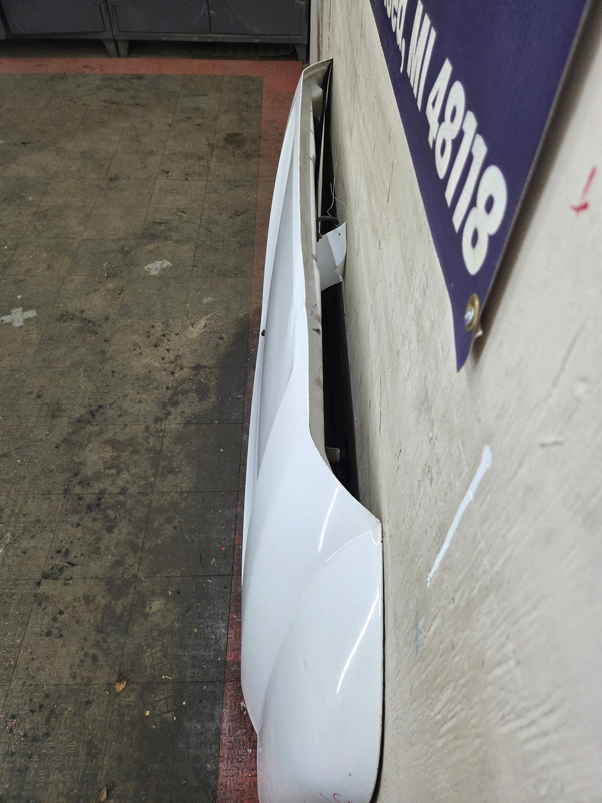 2011-2016 Ford Super Duty Hood F250 F350 F450 F550 - White