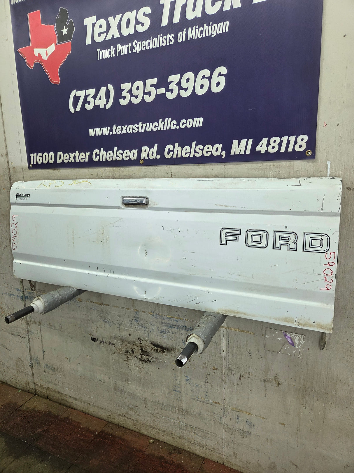 1980-1997 Bullnose / Bricknose / OBS Ford F100 F150 F250 F350 Tailgate