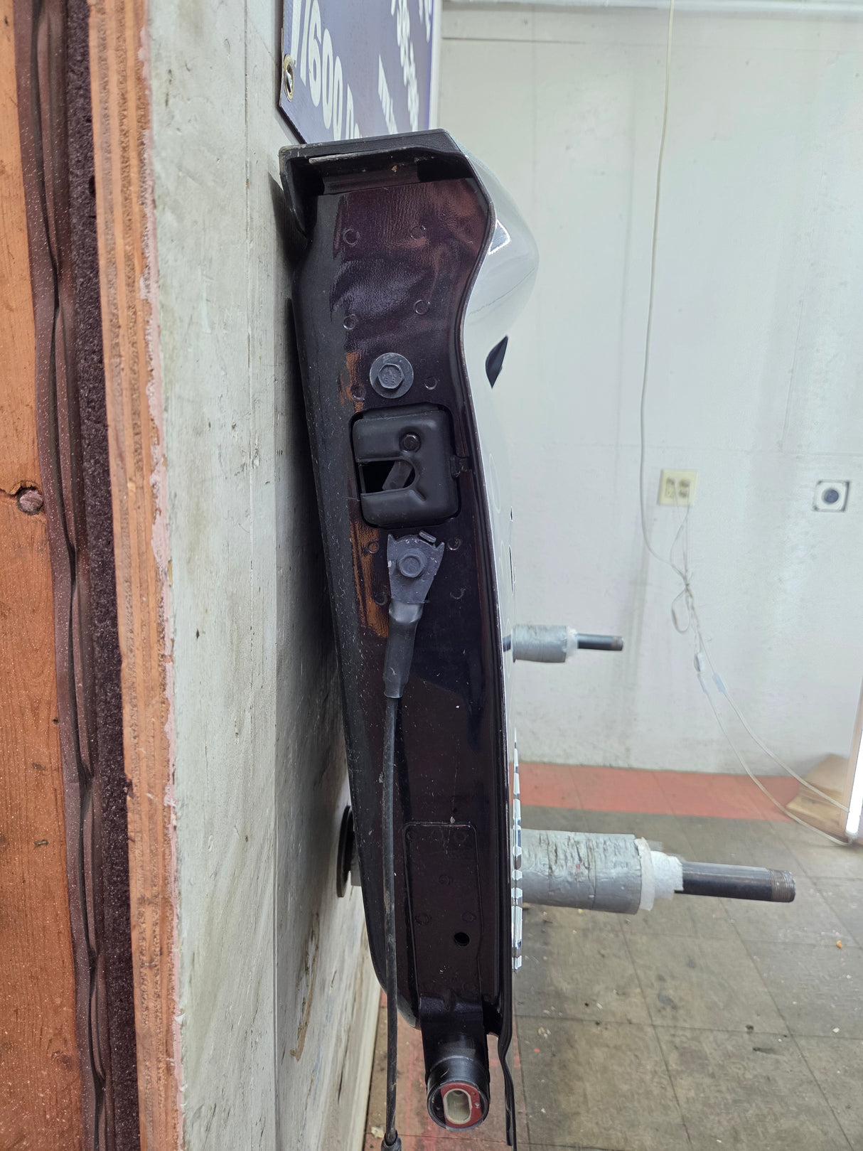2019-2026 Chevrolet Silverado 2500 HD 3500HD Truck Tailgate