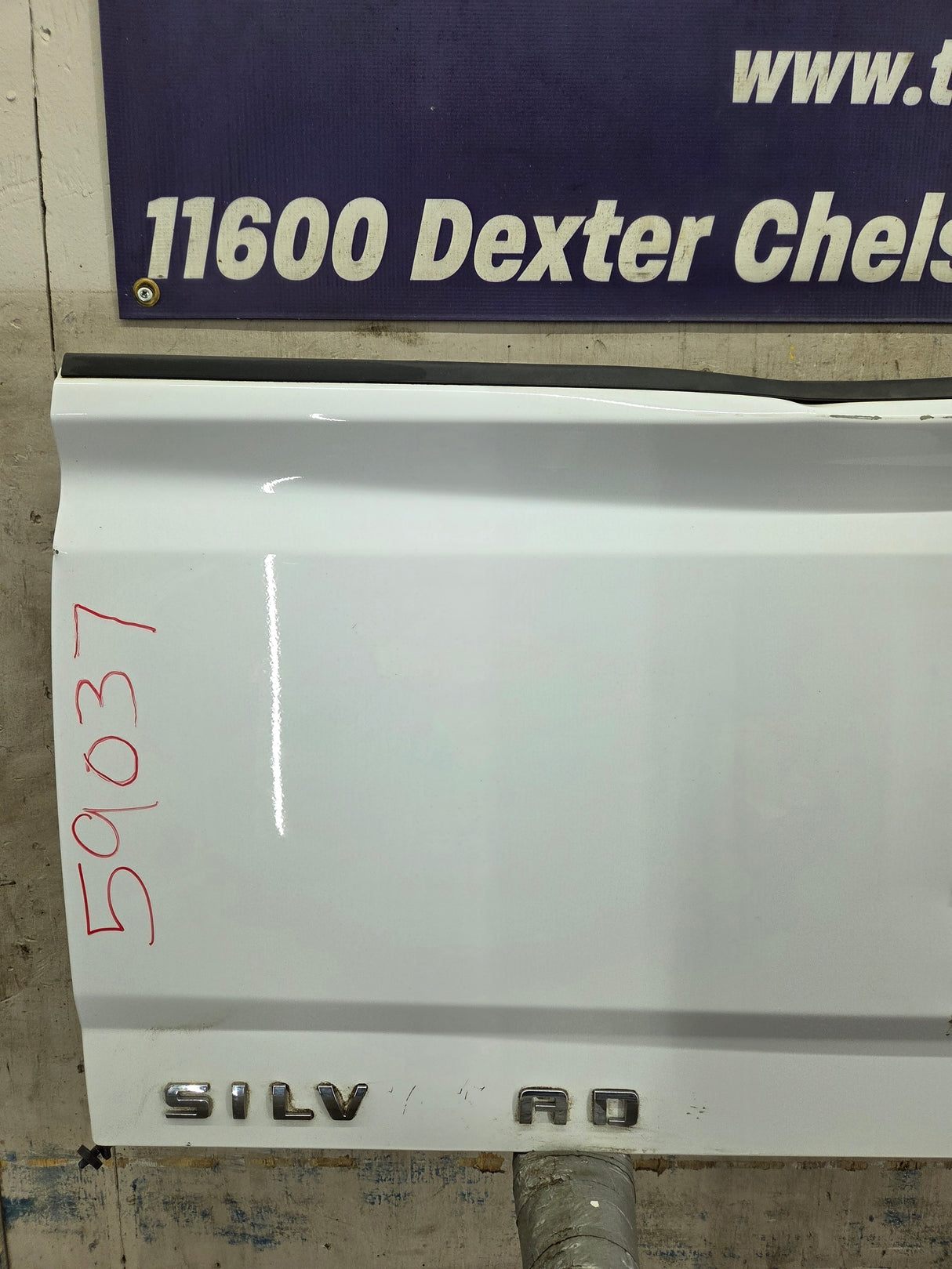 2014-2019 Chevrolet Silverado / GMC Sierra 1500 2500 3500 HD Tailgate