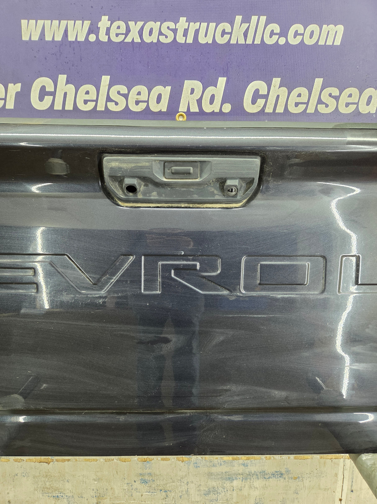 2019-2026 Chevrolet Silverado 2500 HD 3500HD Truck Tailgate
