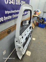 1999-2006 Chevrolet Silverado / GMC Sierra 1500 2500 3500 HD Front Driver Side Door LH