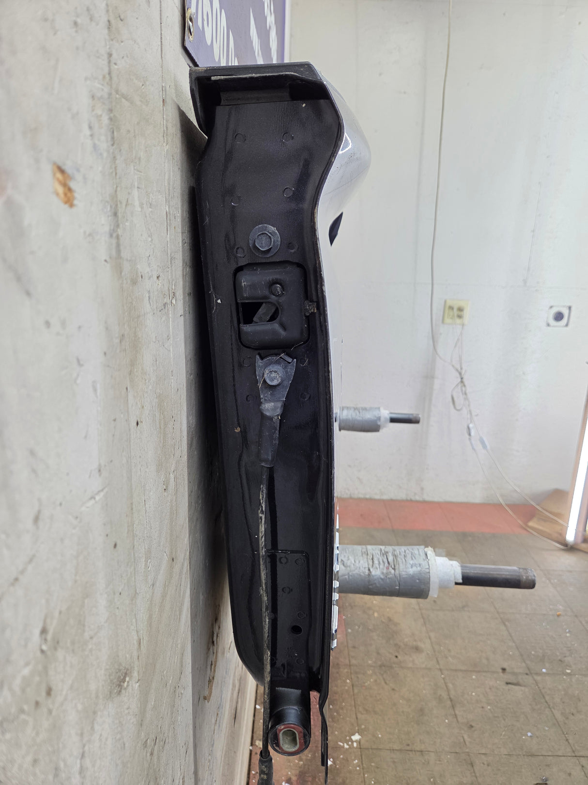 2019-2026 Chevrolet Silverado 2500 HD 3500HD Truck Tailgate
