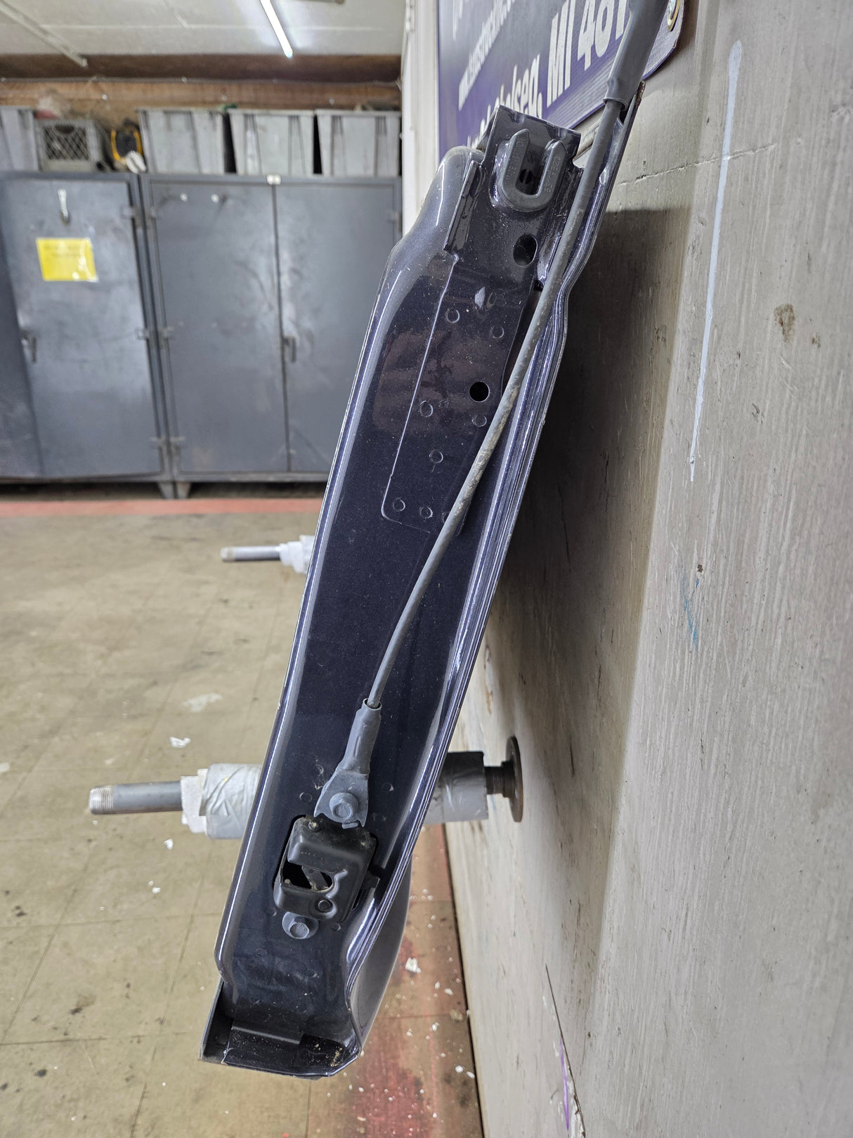 2019-2026 Chevrolet Silverado 2500 HD 3500HD Truck Tailgate