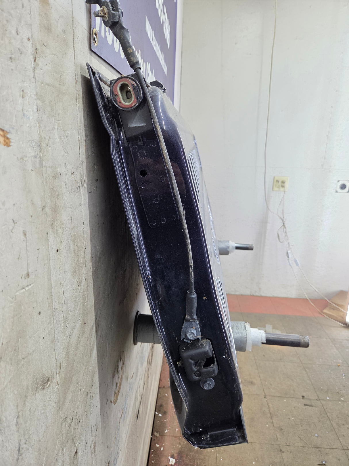 2019-2026 Chevrolet Silverado 2500 HD 3500HD Truck Tailgate