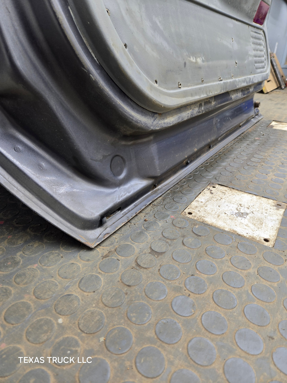 1999-2011 Ford Super Duty / Excursion Front Passenger RH Door F250 F350 F450 F550