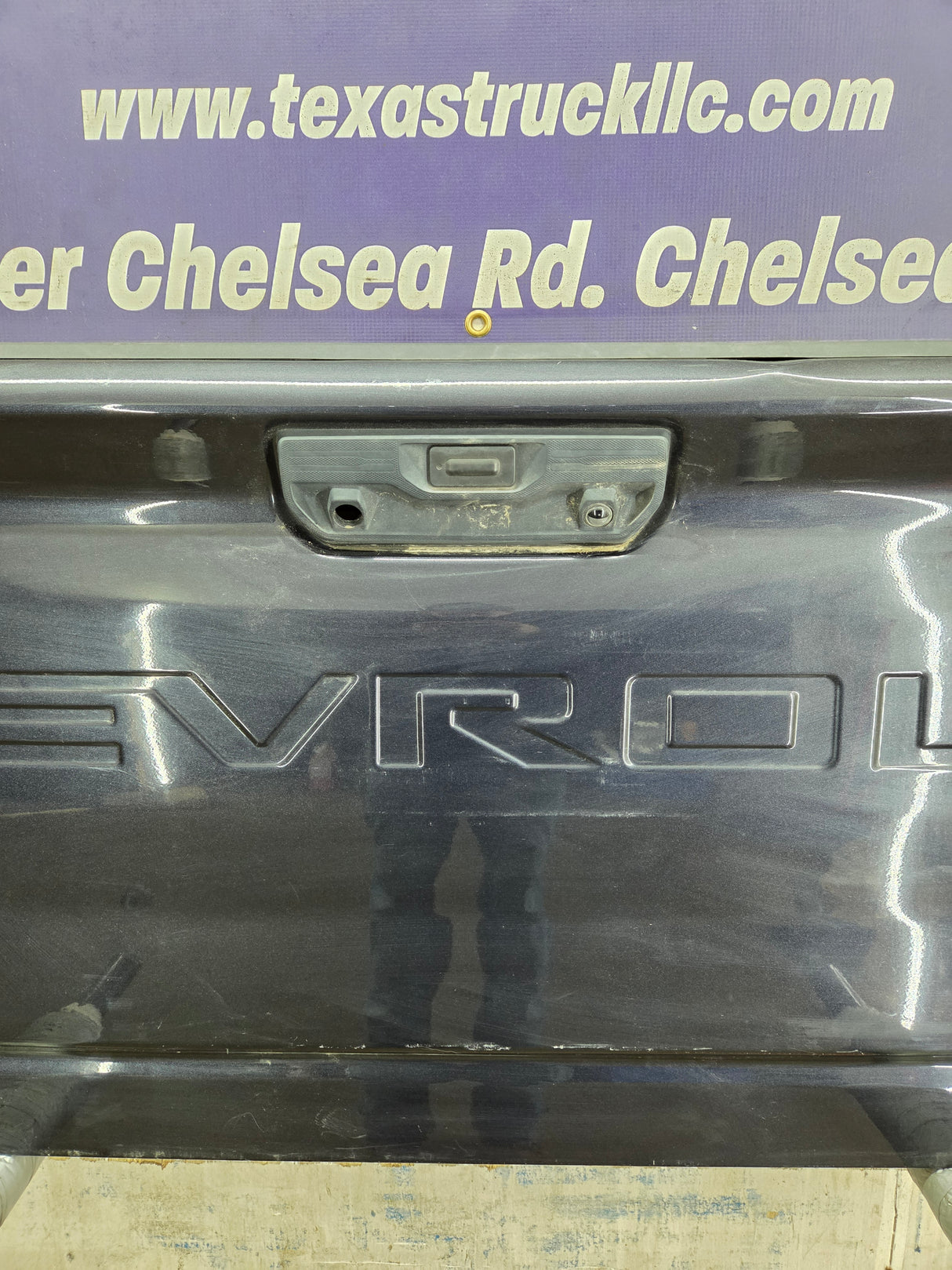 2019-2026 Chevrolet Silverado 2500 HD 3500HD Truck Tailgate
