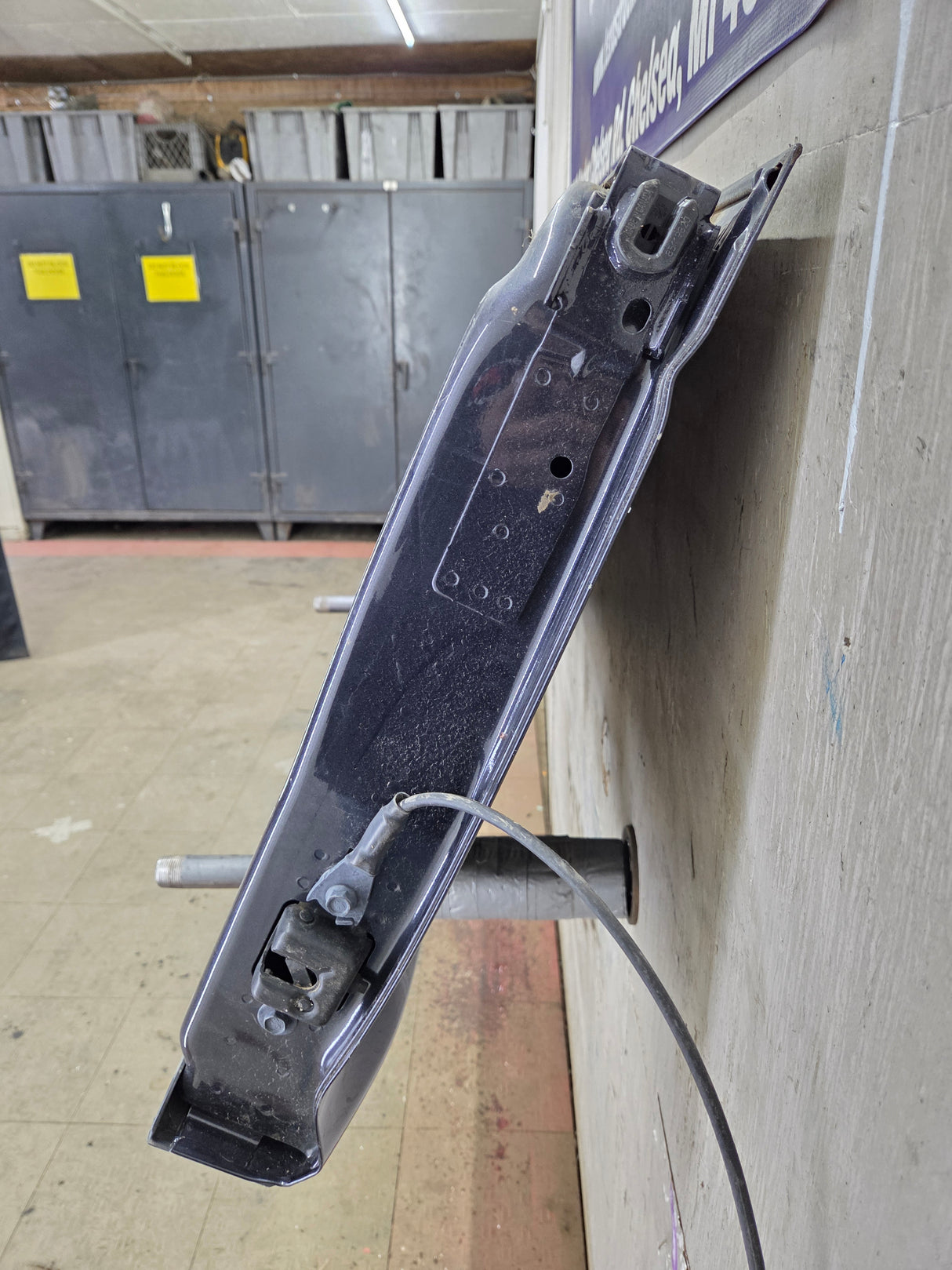 2019-2026 Chevrolet Silverado 2500 HD 3500HD Truck Tailgate