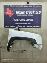 2003-2007 Chevrolet Silverado / Tahoe / Suburban 1500 2500 3500 HD RH Passenger Side "Cateye" Front Fender - Summit White