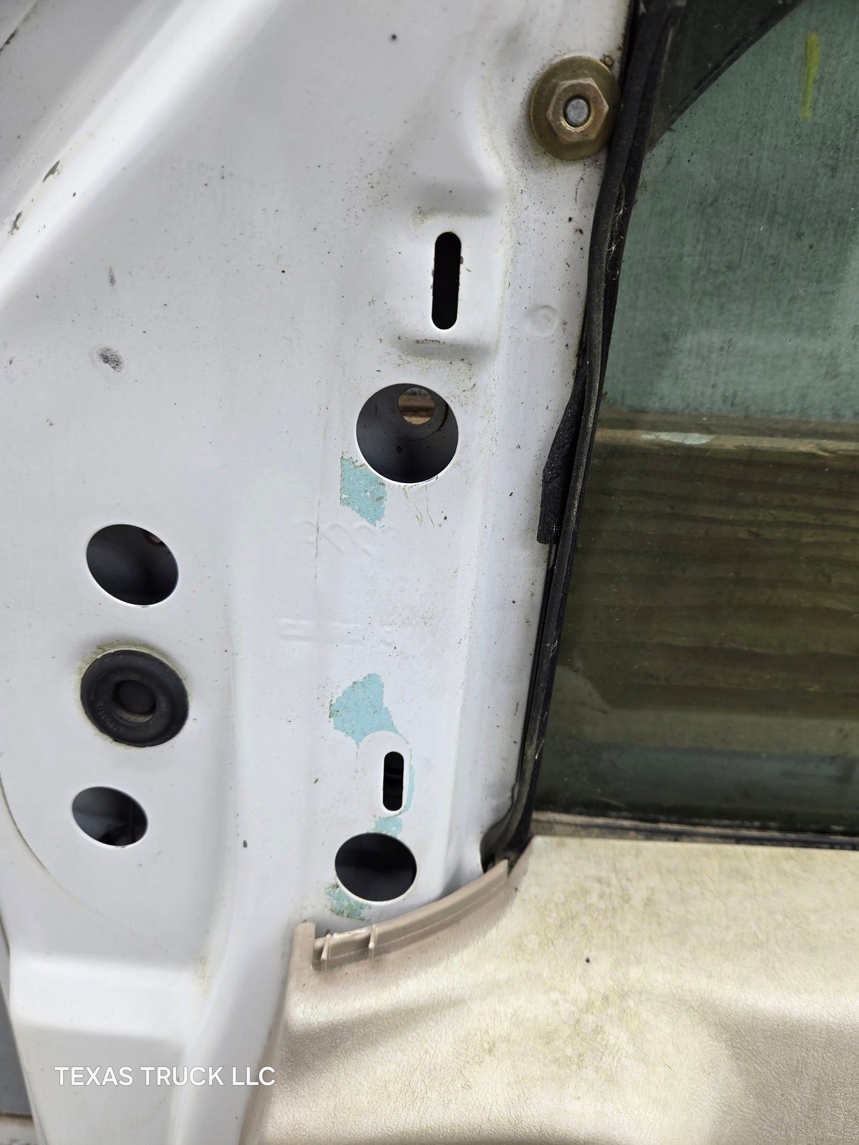 1999-2011 Ford Super Duty / Excursion Front Passenger RH Door F250 F350 F450 F550