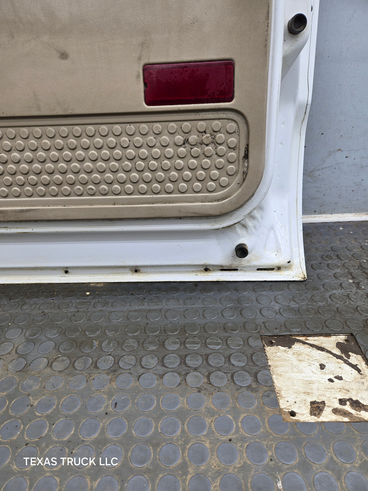 1999-2011 Ford Super Duty / Excursion Front Passenger RH Door F250 F350 F450 F550