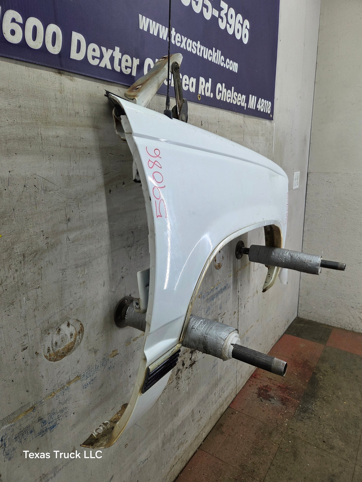 1988-1998 Chevrolet / GMC 1500 2500 3500 Right Hand Passenger Side Front Fender