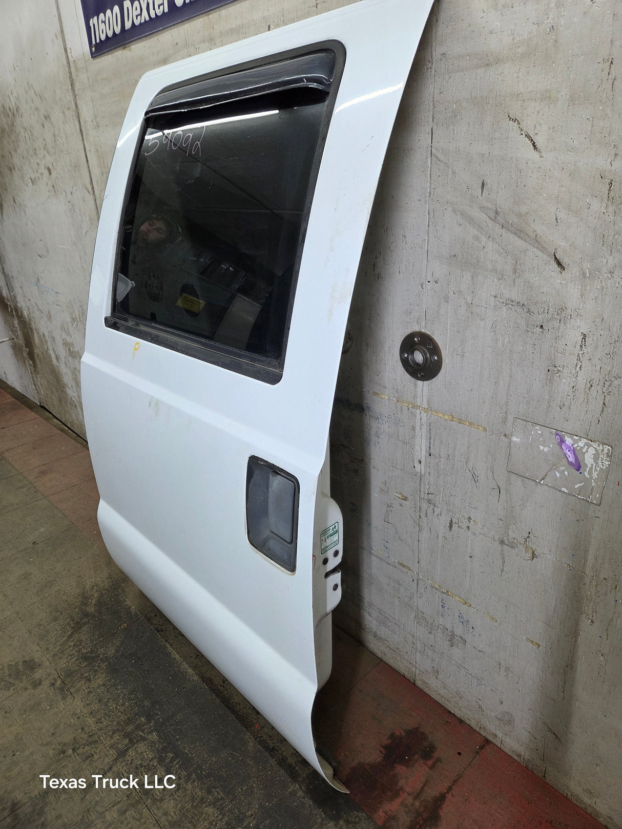 1999-2011 Ford Super Duty LH Driver Side Rear Crew Cab Door F250 F350 F450 F550