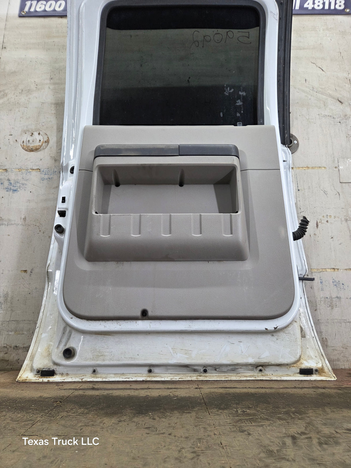 1999-2011 Ford Super Duty LH Driver Side Rear Crew Cab Door F250 F350 F450 F550