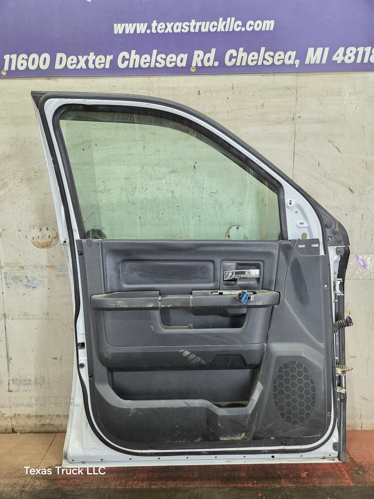 2009-2018 Dodge Ram 4th Gen Driver Side Front Quad/Crew Cab Door 1500 2500 3500 4500 5500