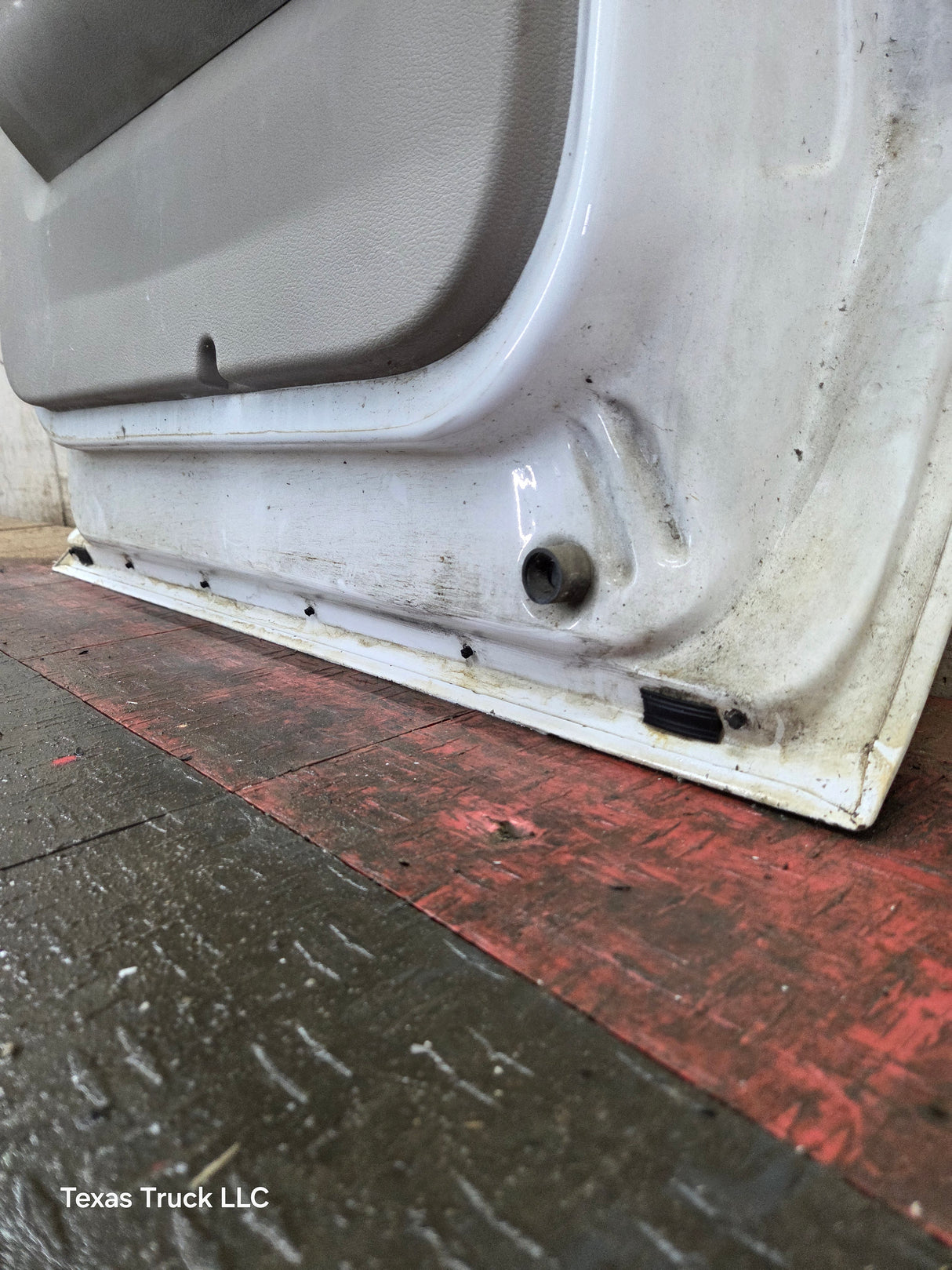 1999-2011 Ford Super Duty F250 F350 F450 F550 RH Crew Cab Passenger Side Rear Door