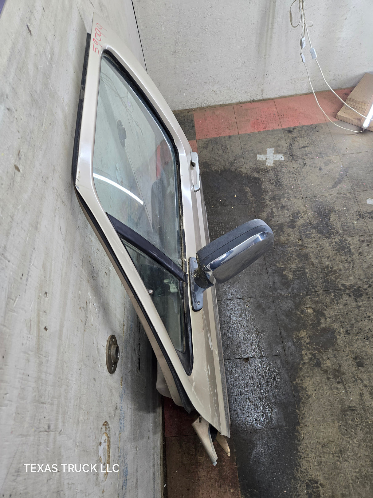 1987-1997 Ford F Series F250 F350 F450 F550 Driver Side Front Door LH
