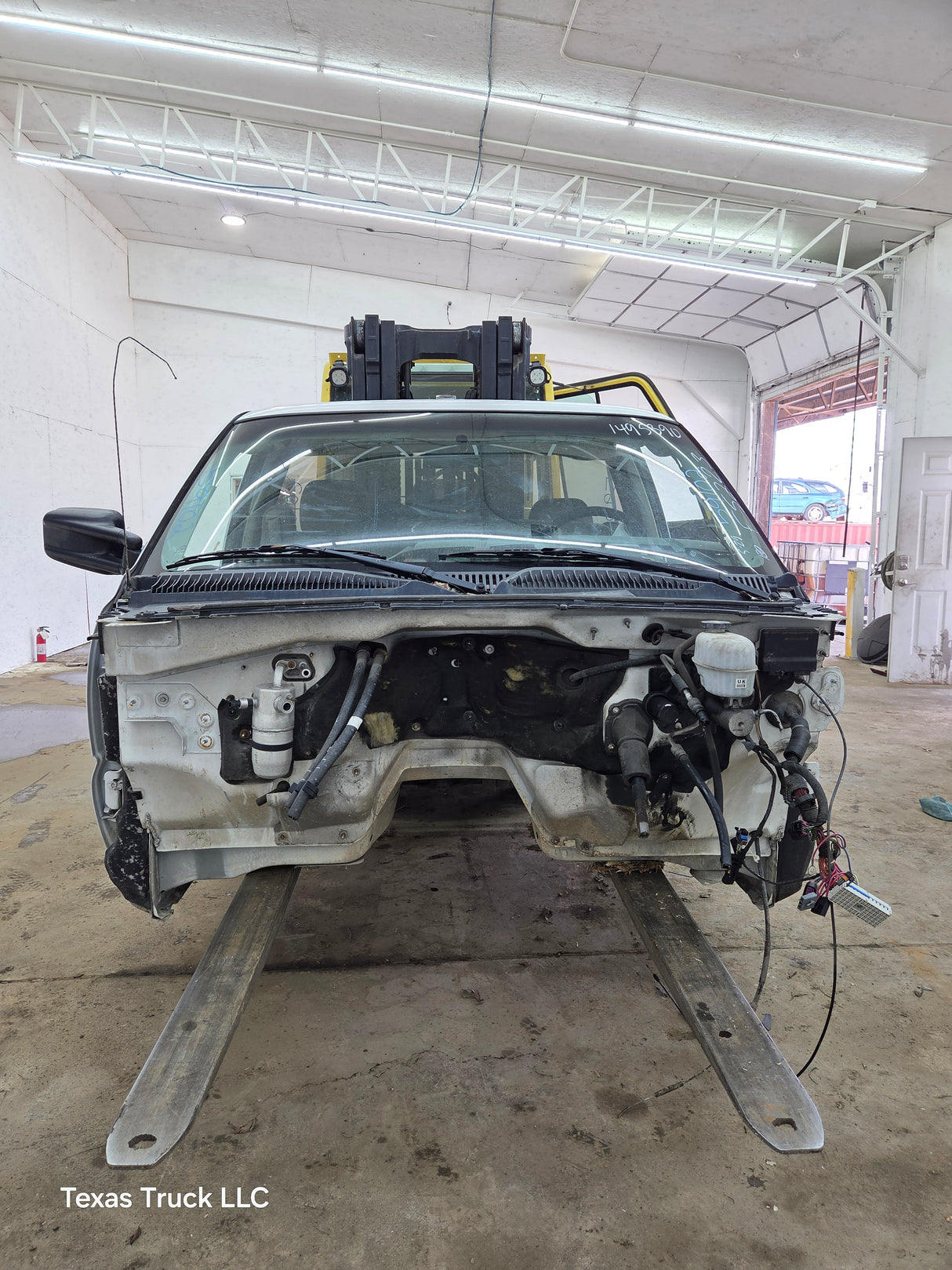 1999-2007 Chevrolet Silverado / GMC Sierra 1500 2500 HD 3500HD Regular Cab Body