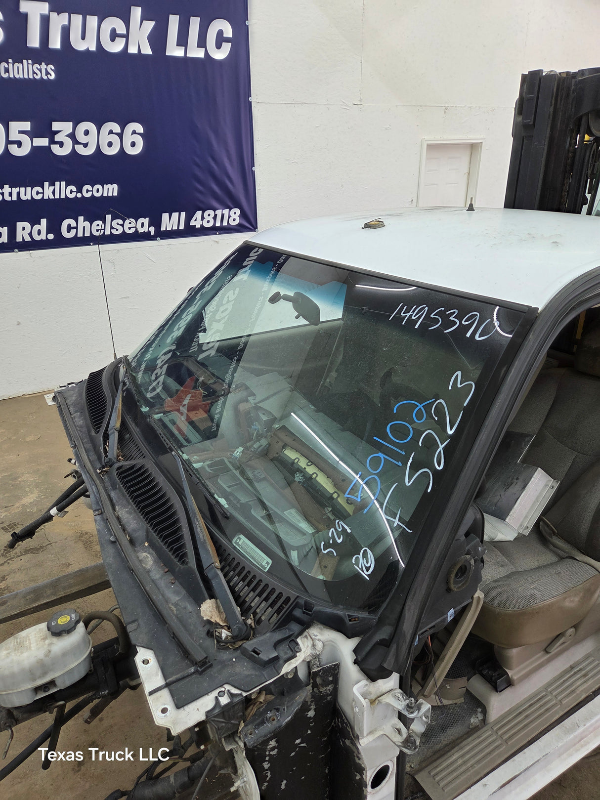 1999-2007 Chevrolet Silverado / GMC Sierra 1500 2500 HD 3500HD Regular Cab Body