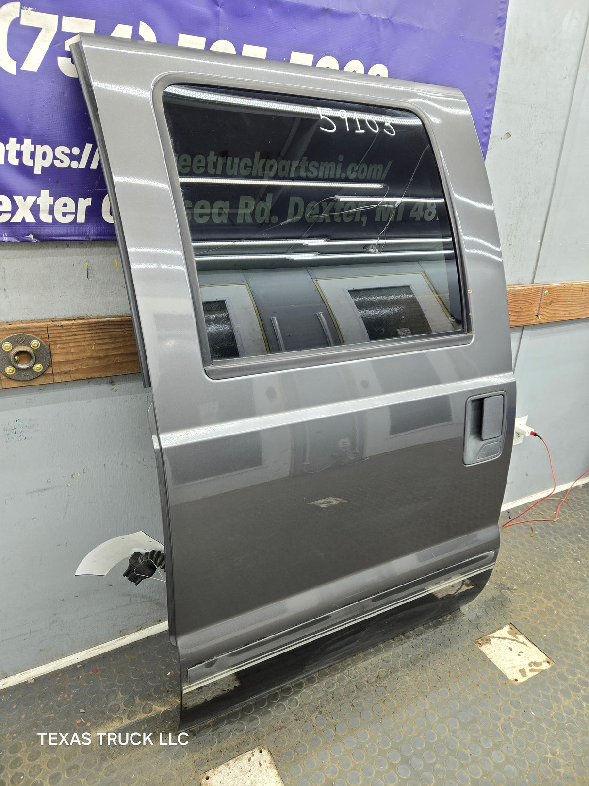 1999-2011 Ford Super Duty LH Driver Side Rear Crew Cab Door F250 F350 F450 F550