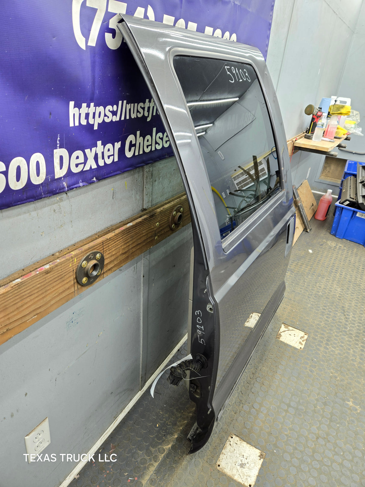 1999-2011 Ford Super Duty LH Driver Side Rear Crew Cab Door F250 F350 F450 F550