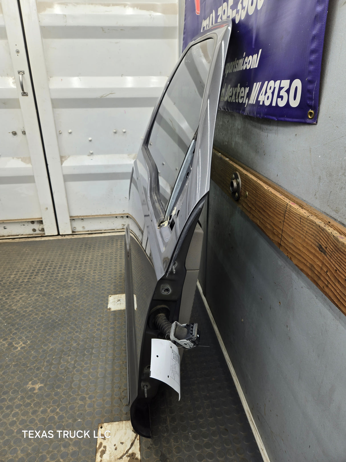 1999-2011 Ford Super Duty / Excursion Front Passenger RH Door F250 F350 F450 F550