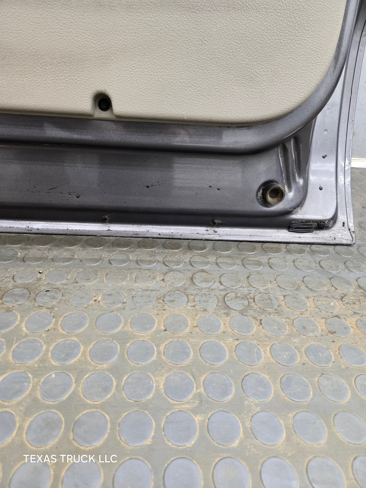 1999-2011 Ford Super Duty F250 F350 F450 F550 RH Crew Cab Passenger Side Rear Door