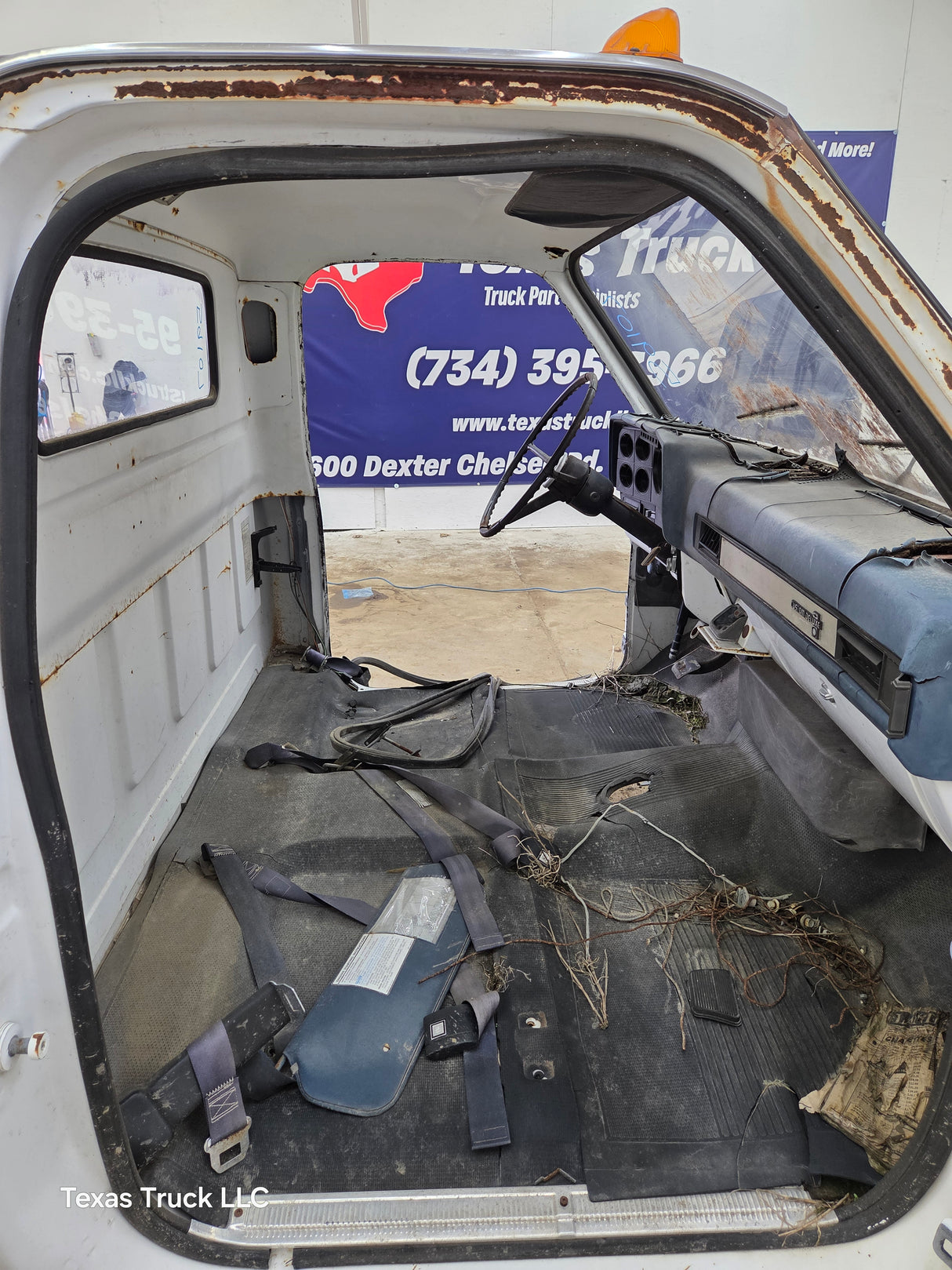 1973-1990 Chevrolet C50, C60, C65, C70, Kodiak / GMC 5000, 6000, 7000, Topkick Truck Cab