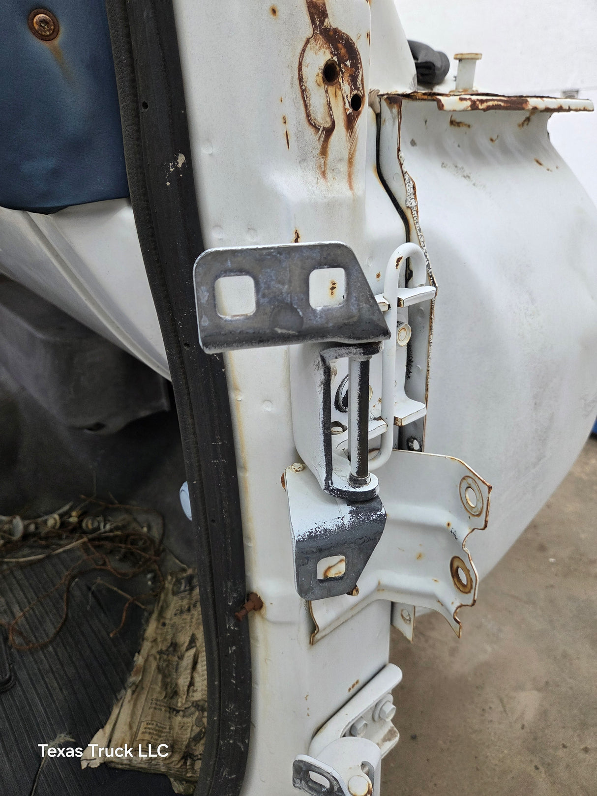 1973-1990 Chevrolet C50, C60, C65, C70, Kodiak / GMC 5000, 6000, 7000, Topkick Truck Cab