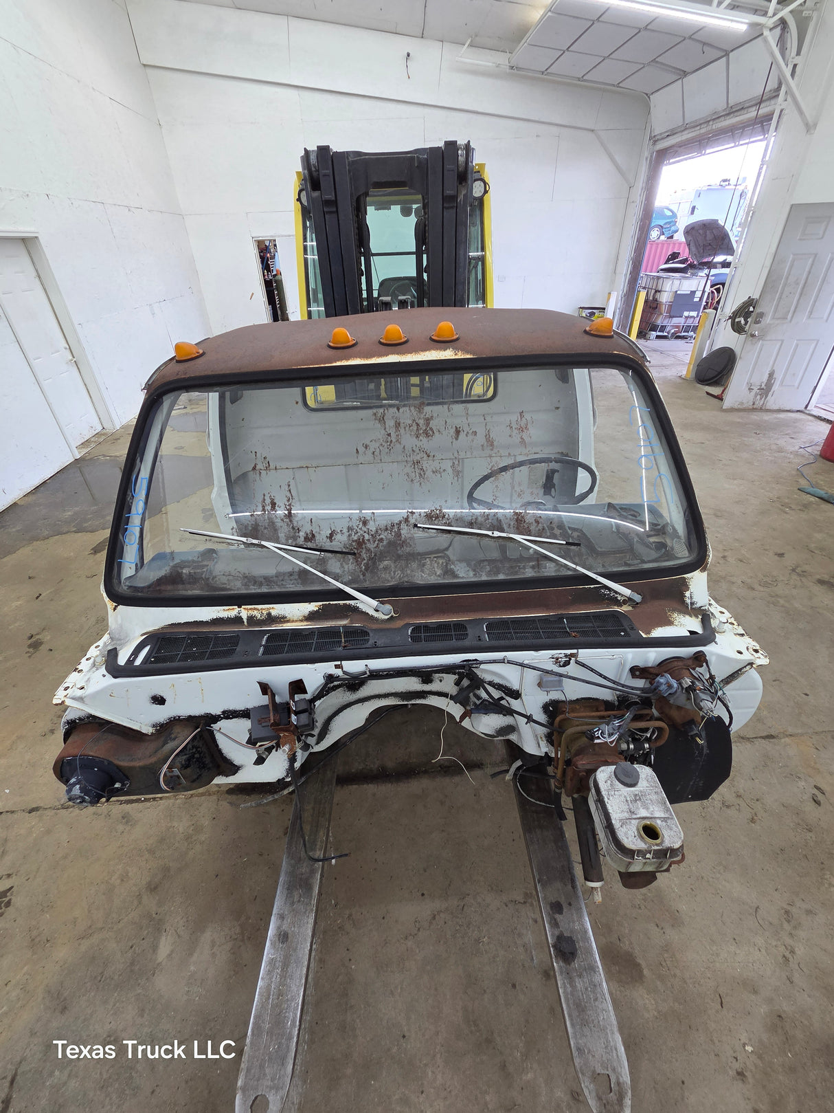 1973-1990 Chevrolet C50, C60, C65, C70, Kodiak / GMC 5000, 6000, 7000, Topkick Truck Cab