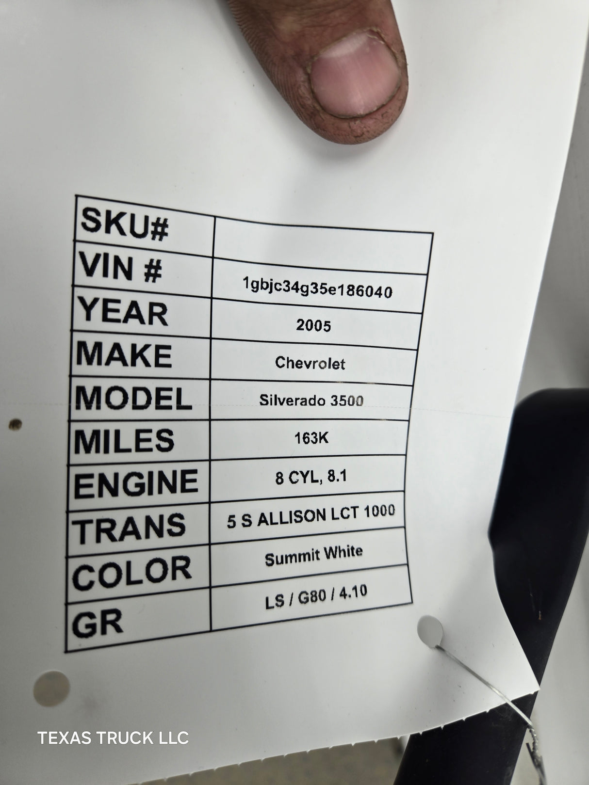 1999-2006 Chevrolet Silverado / GMC Sierra 1500 2500 3500 HD Front Passenger side Door RH