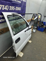 1999-2006 Chevrolet Silverado / GMC Sierra 1500 2500 3500 HD Front Passenger side Door RH