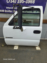 1999-2006 Chevrolet Silverado / GMC Sierra 1500 2500 3500 HD Front Driver Side Door LH