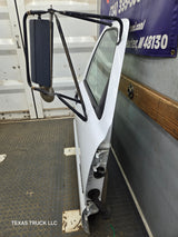 1999-2006 Chevrolet Silverado / GMC Sierra 1500 2500 3500 HD Front Passenger side Door RH