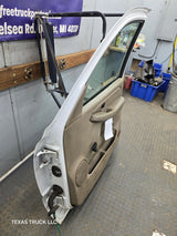 1999-2006 Chevrolet Silverado / GMC Sierra 1500 2500 3500 HD Front Passenger side Door RH