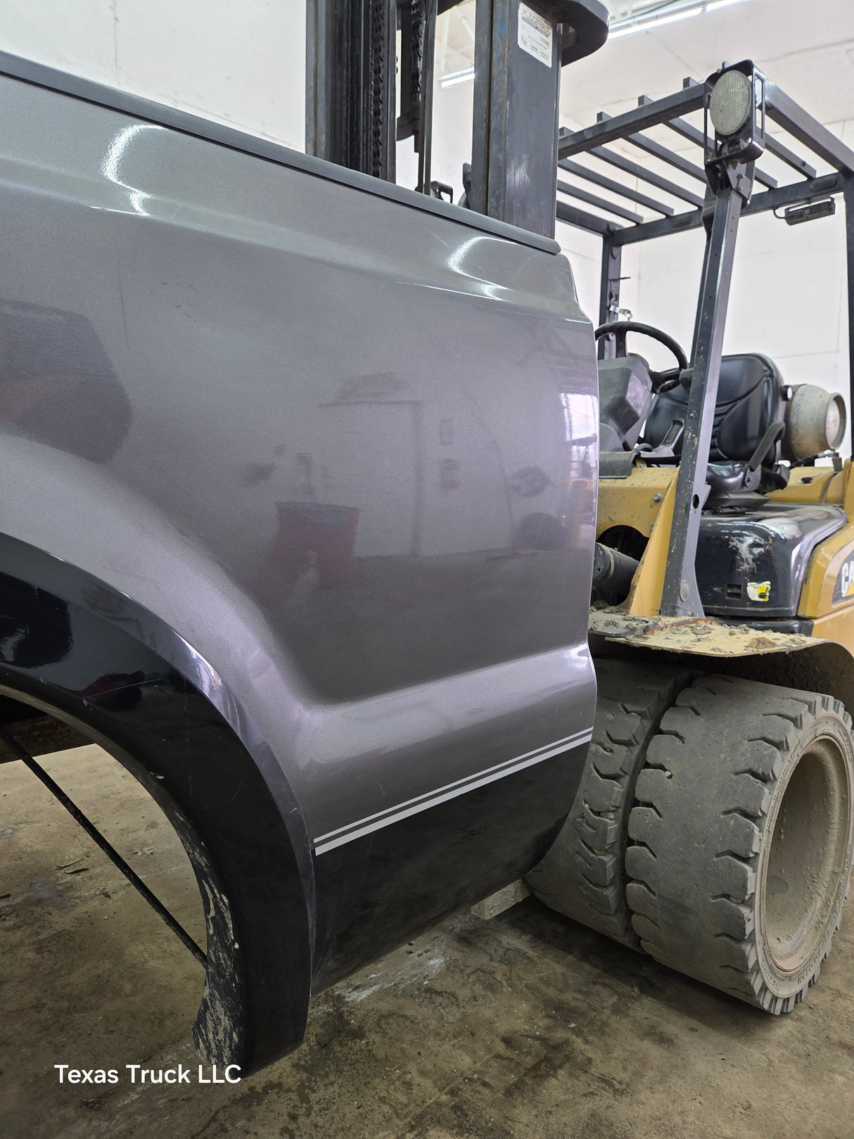 1999-2010 Ford Super Duty F250 F350 6' 9" Short Truck Bed