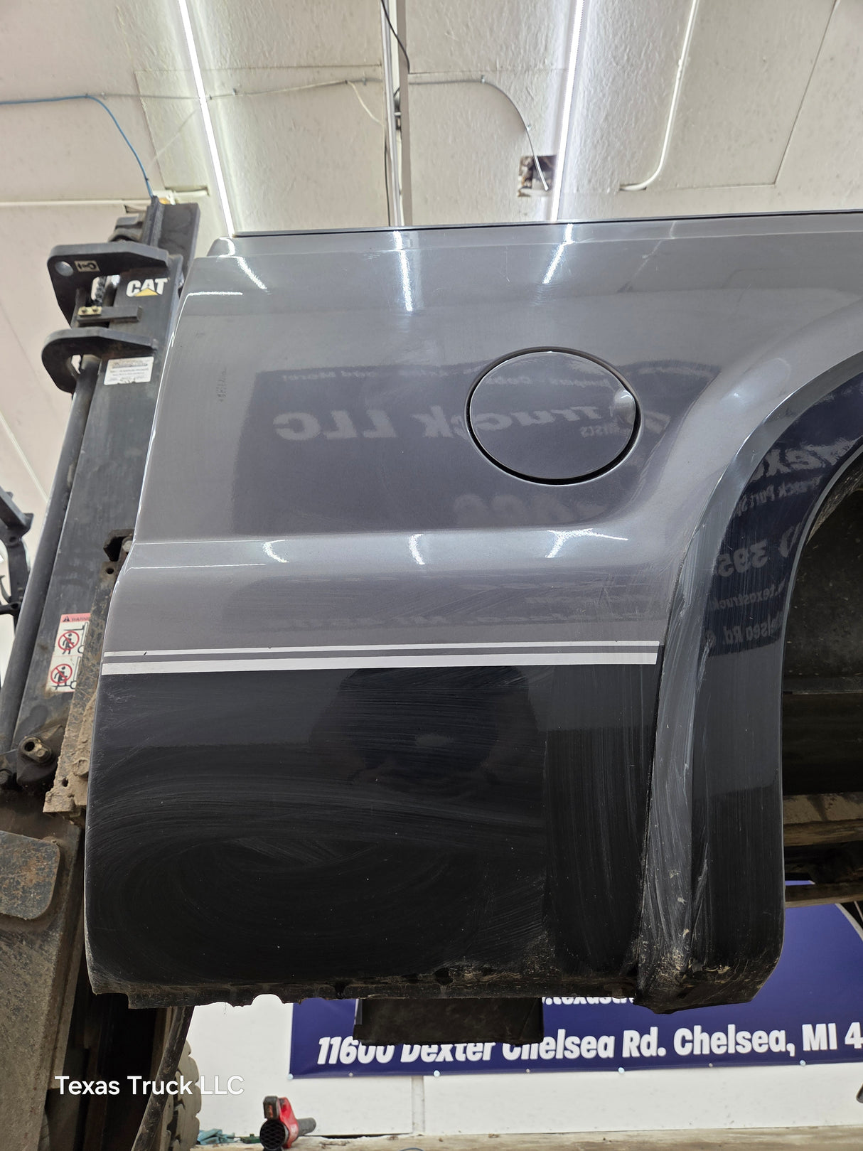 1999-2010 Ford Super Duty F250 F350 6' 9" Short Truck Bed
