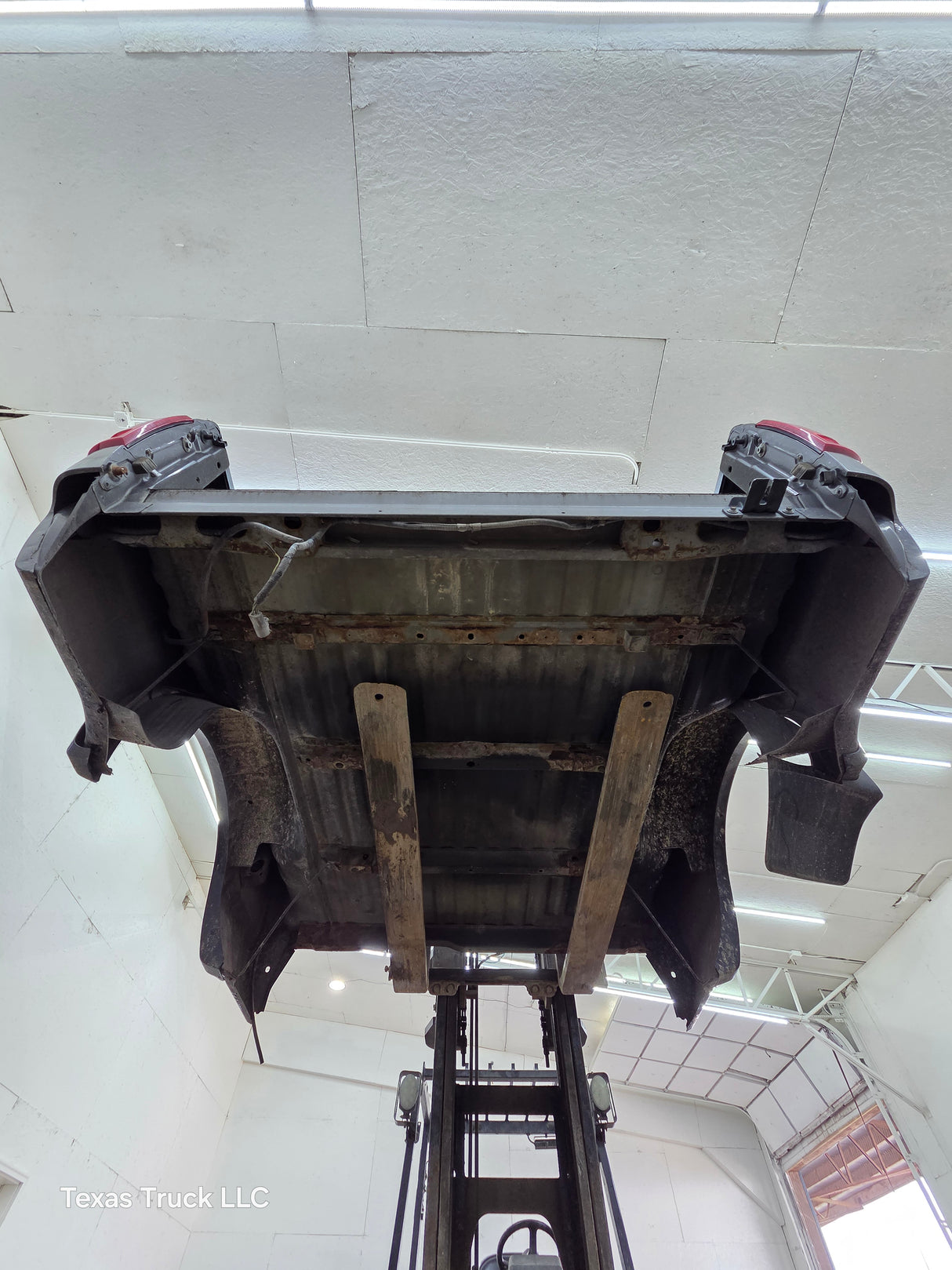 1999-2010 Ford Super Duty F250 F350 6' 9" Short Truck Bed