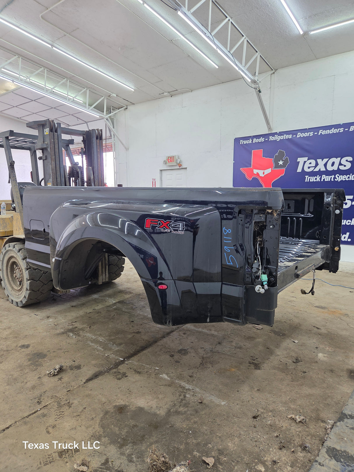 2017-2022 Ford Super Duty F350 F450 F550 8' Dually Bed
