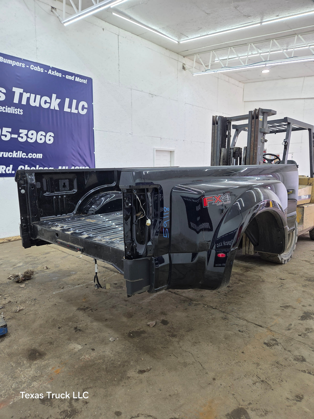 2017-2022 Ford Super Duty F350 F450 F550 8' Dually Bed
