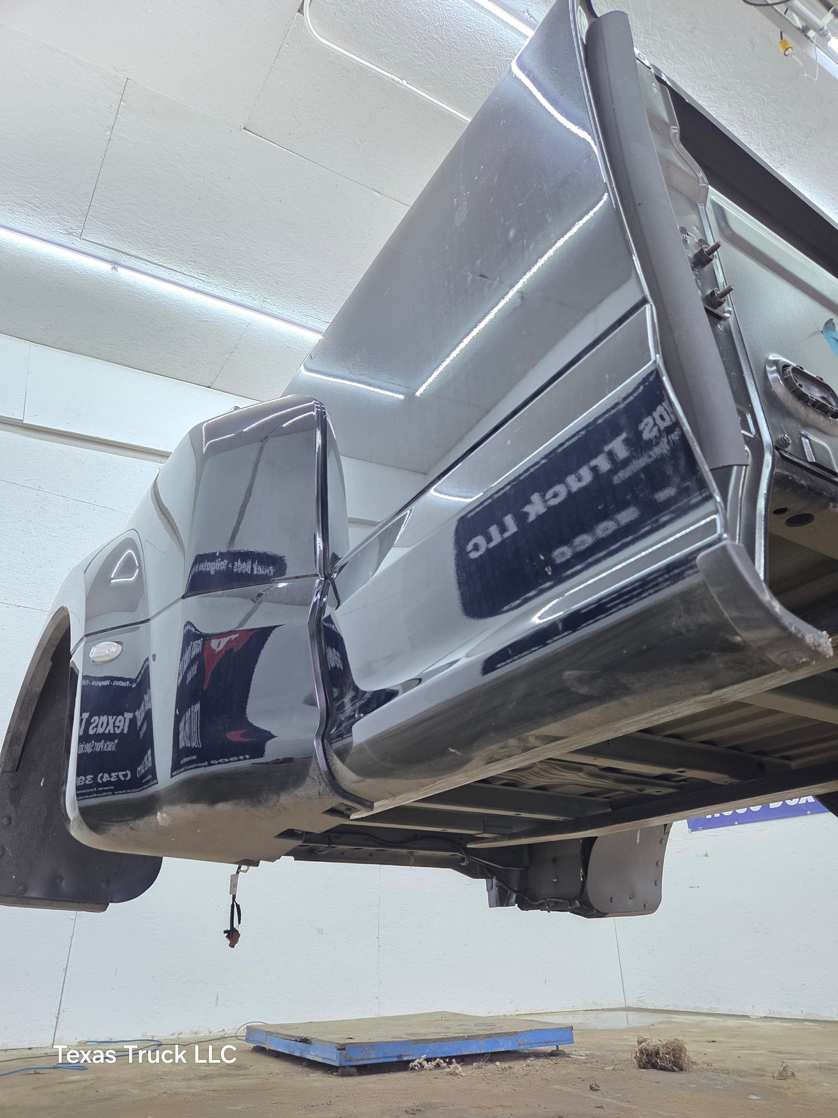 2017-2022 Ford Super Duty F350 F450 F550 8' Dually Bed
