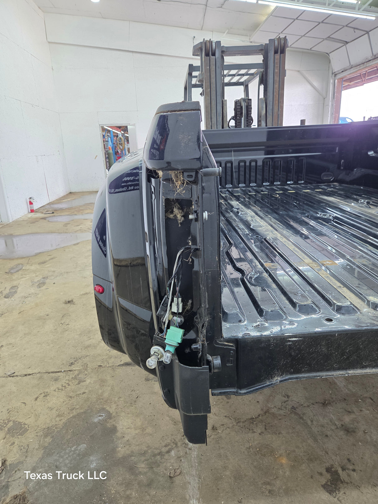 2017-2022 Ford Super Duty F350 F450 F550 8' Dually Bed